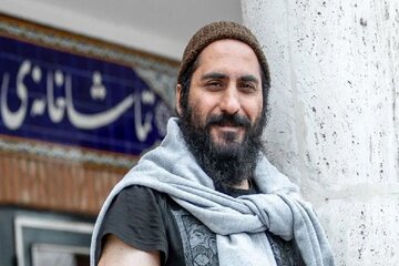 تئاتر جای عکس گرفتن نیست/ انتخاب بازیگر از بین اینفلوئنسرها آفت تئاتر خصوصی است+فیلم