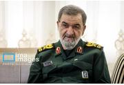 سرلشکر رضایی: جنگ و ترور تاوان دارد؛ حالا نوبت شماست که تاوان پس بدهید