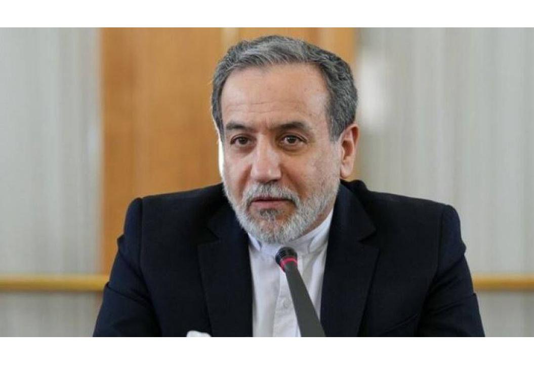 US offer to open dialogue a 'positive step', but no plans to meet Americans at present: Araghchi
