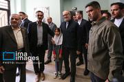 مسعود پزشکیان رئیس‌جمهور، صبح شنبه ۲۵ مهرماه ۱۴۰۵ مدرسه 18 کلاسه و هوشمند امام علی(ع) در شهرک واوان اسلامشهر را افتتاح می‌کند.
علیرضا کاظمی وزیر آموزش و پرورش نیز در همراه وی حضور دارد.